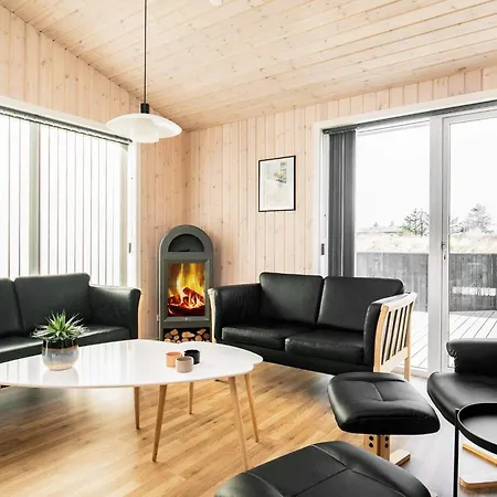 Luxury Seaside Retreat In Tornby-by Traum *