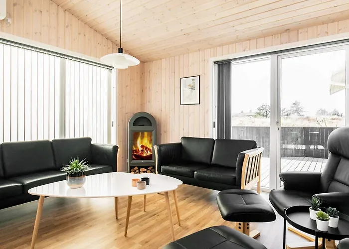 Luxury Seaside Retreat In Tornby-by Traum *